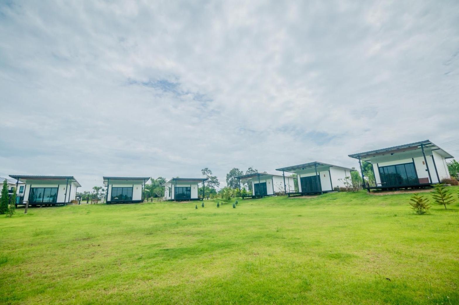 Mae On Village Resort Roi Et Luaran gambar